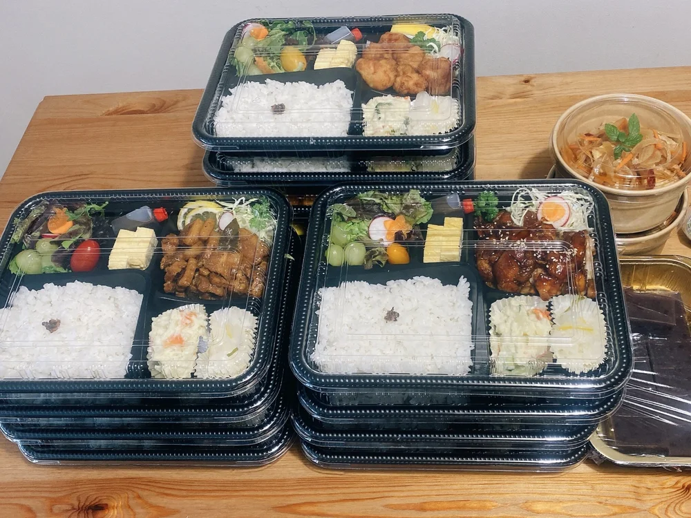 Tadaima bento lunchboxes with rice and seasonal sides